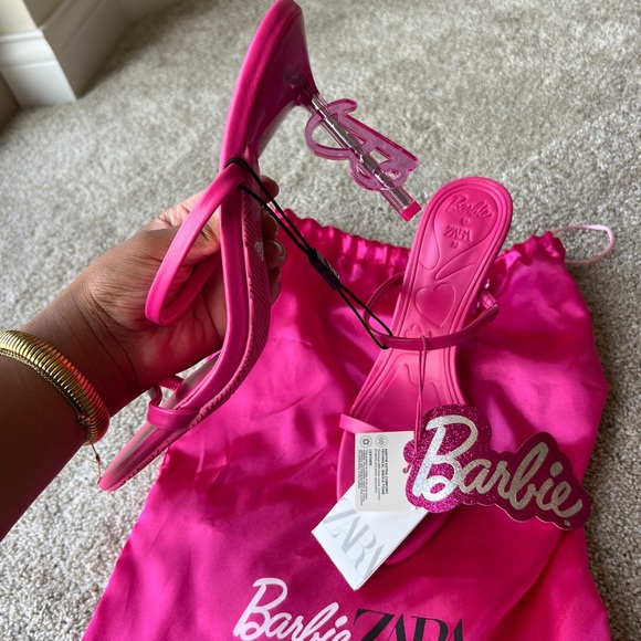 Barbie x Zara Heeled Leather Sandals - Picture 5 of 5